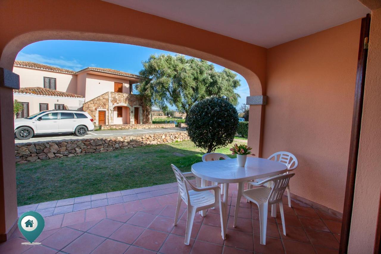 Residence Cinta 3 San Teodoro  Esterno foto